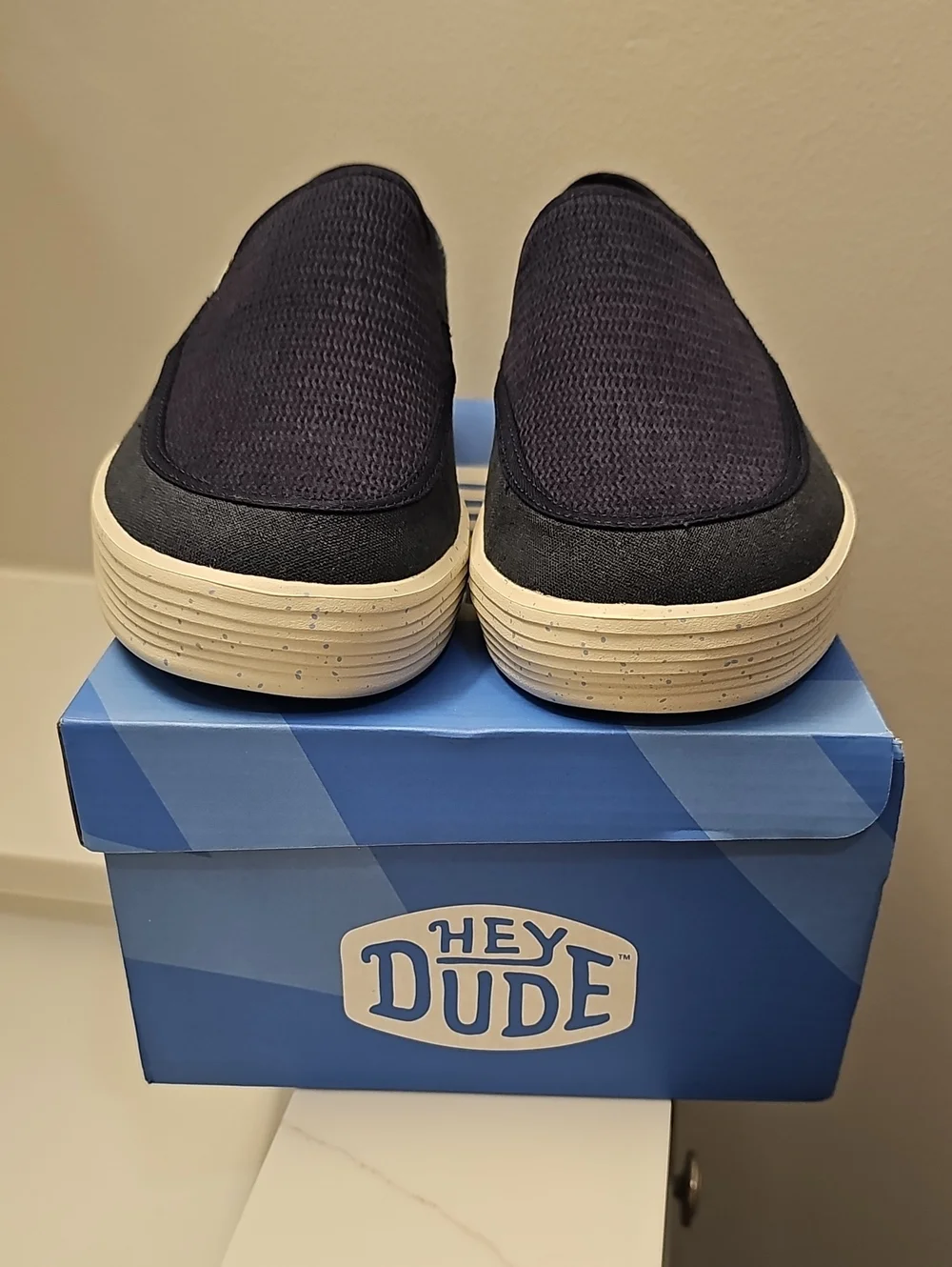 HEYDUDE Men's Sunapee Coastline Shoes. New In Box. Never Worn.